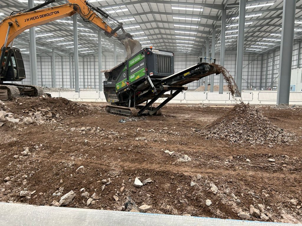 Crushing Concrete Fencing In Liverpool With The Caimen 150 Crusher Utley Excavations